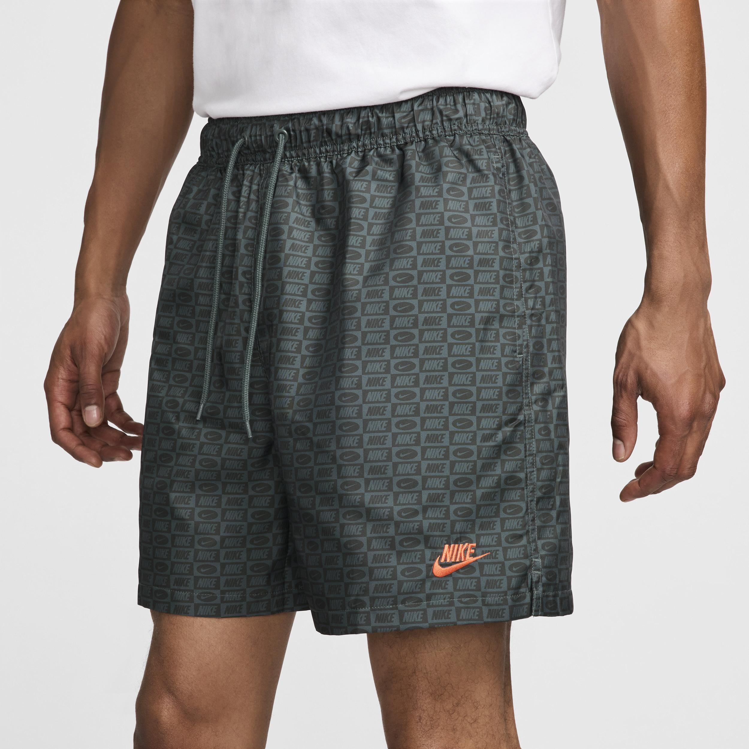 Nike Club Men's Lined Flow Shorts Product Image