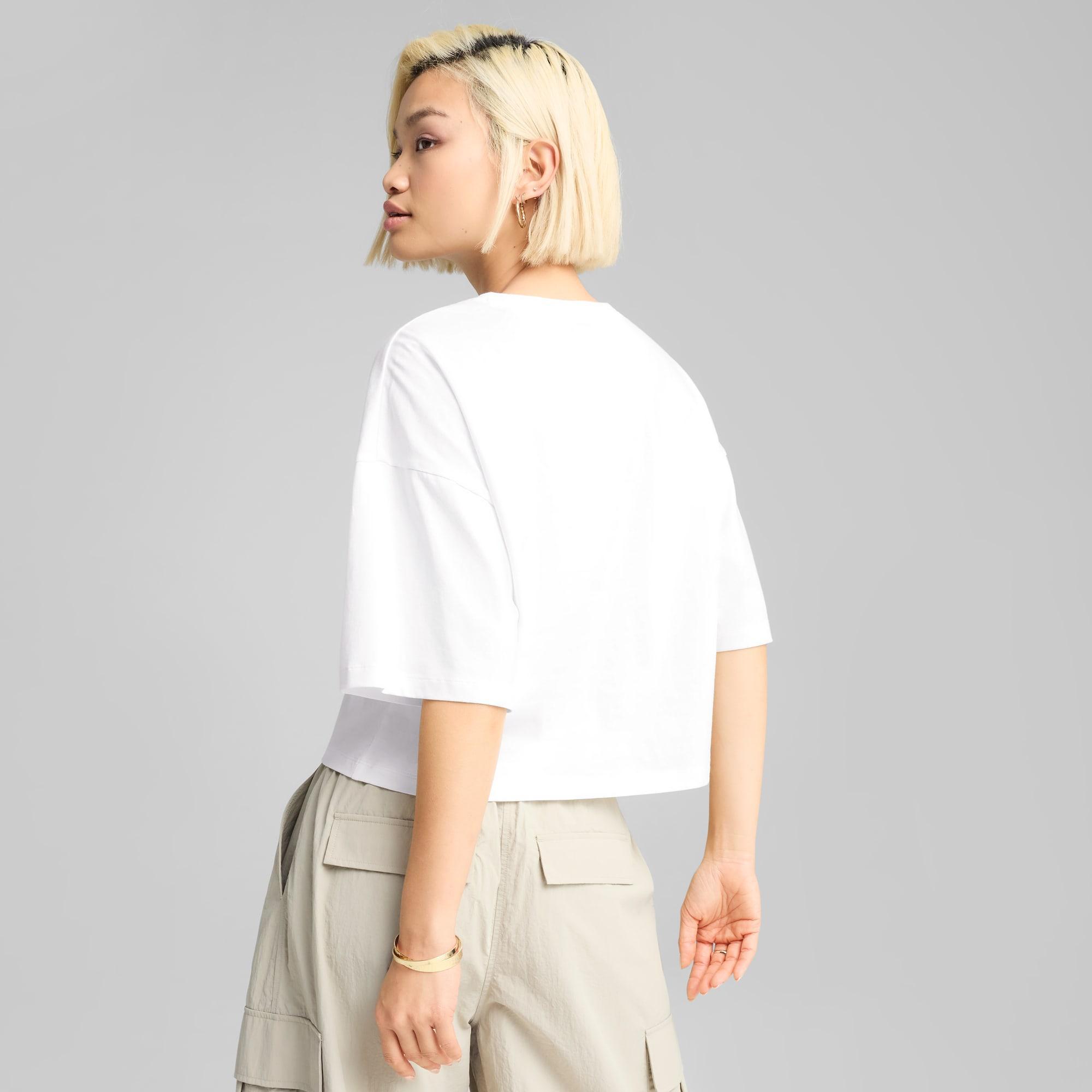 LEO LUXE Women's Oversized Short Tee Product Image