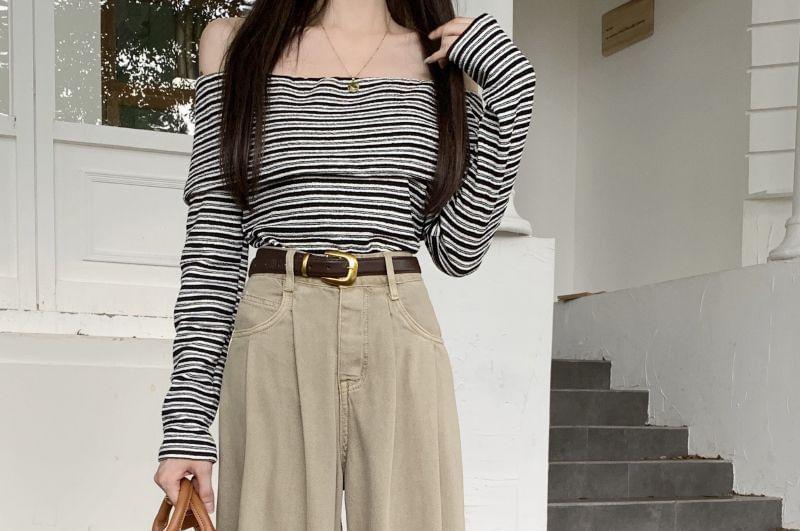 High Waist Plain Wide Leg Jeans Product Image