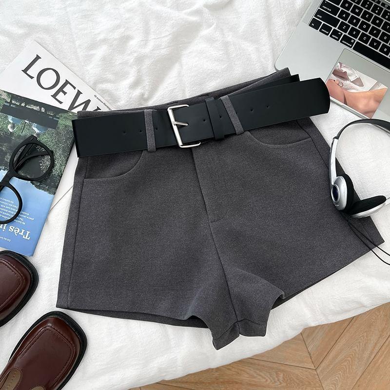 Low Rise Plain Hot Pants Product Image