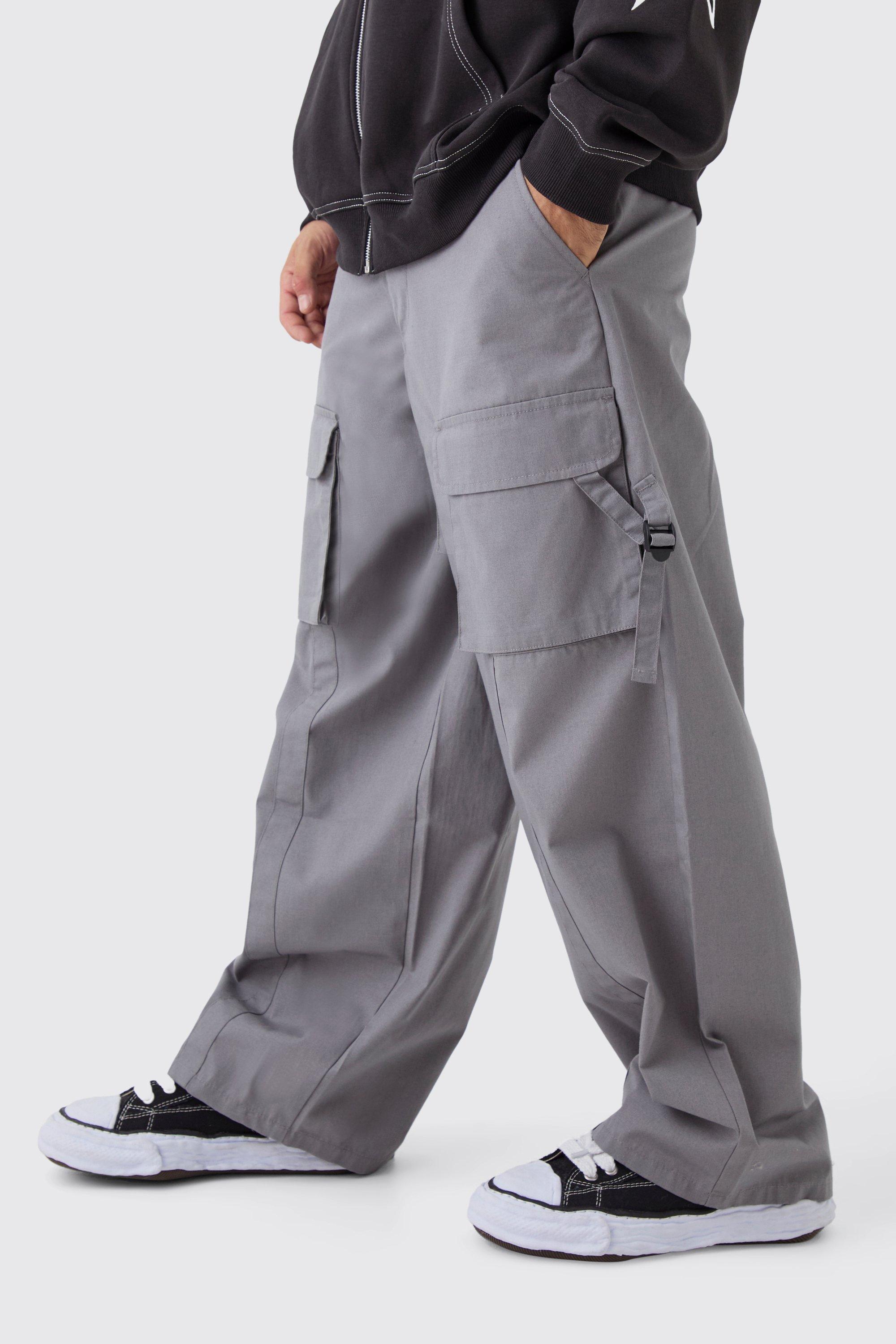 Baggy Fit Ripstop Buckle Detail Cargo Pants | boohooMAN USA Product Image