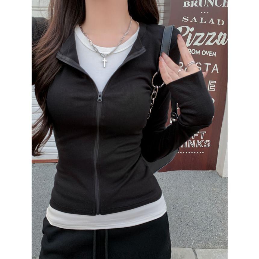 Long Sleeve Mock Two Piece Color-Block Zip-Up Slim-Fit Top Product Image