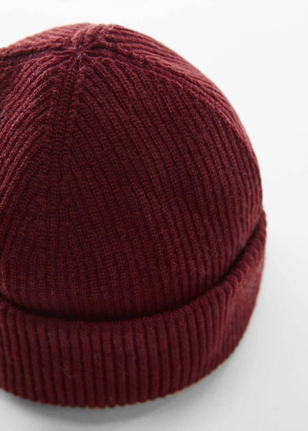 MANGO MAN - Short knitted hat - One size - Men Product Image