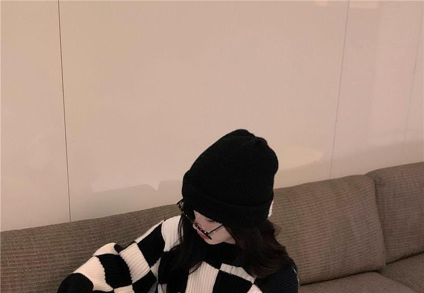 Crewneck Checkered Oversized Sweater Product Image