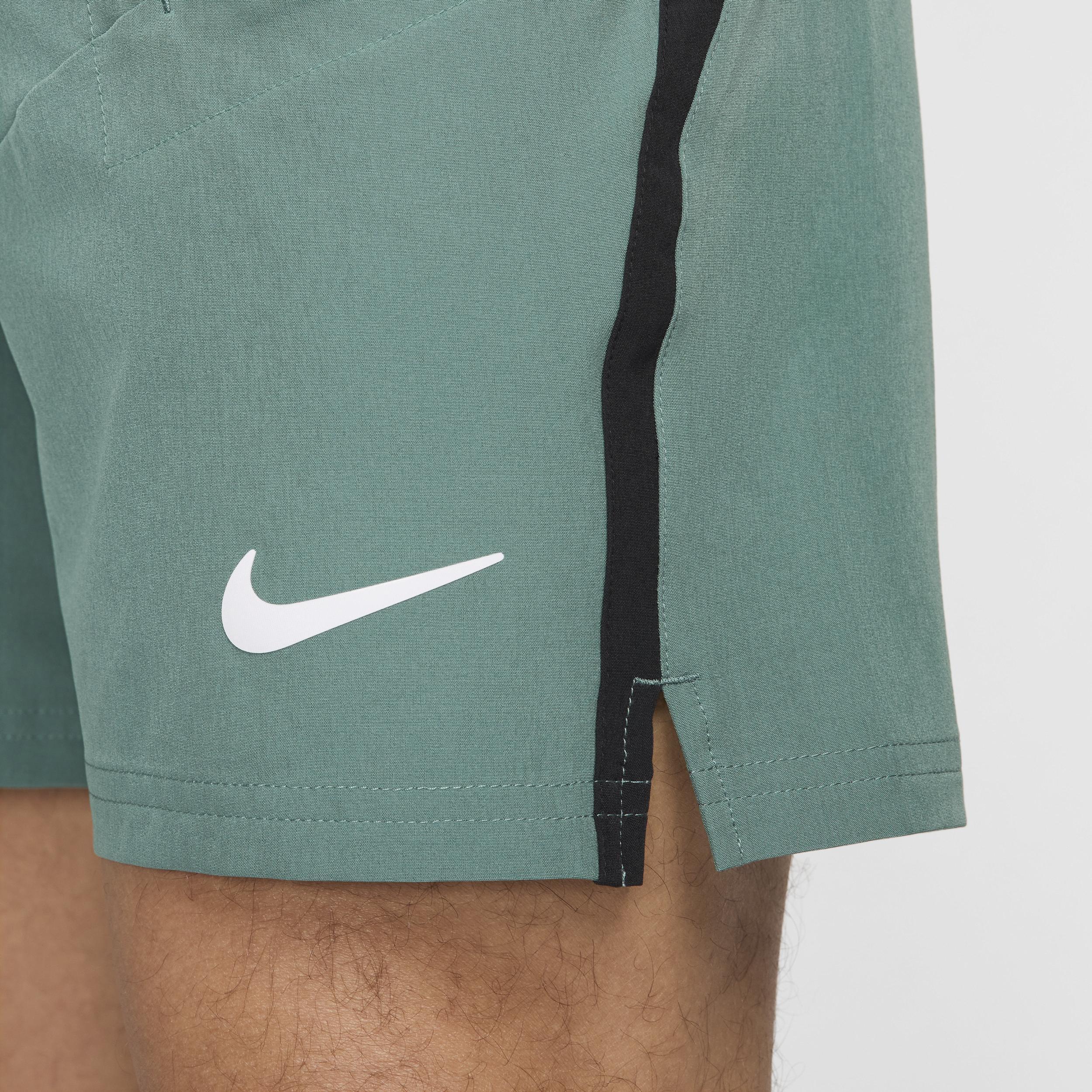 Nike Men's Court Advantage 9" Tennis Shorts Product Image