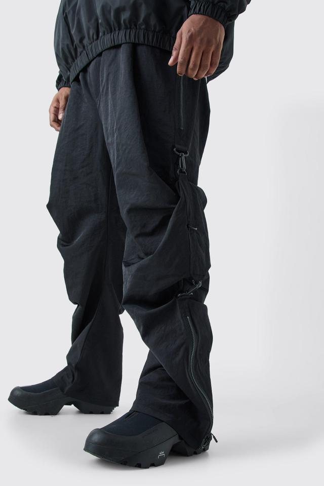 Plus Elasticated Waistband Relaxed Nylon Trouser | boohooMAN USA Product Image