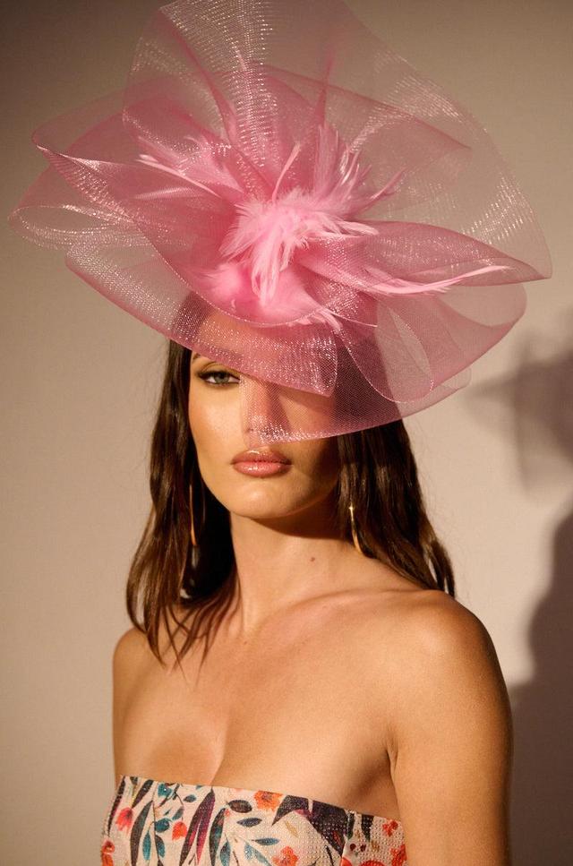 TO THE RACES FASCINATOR Product Image