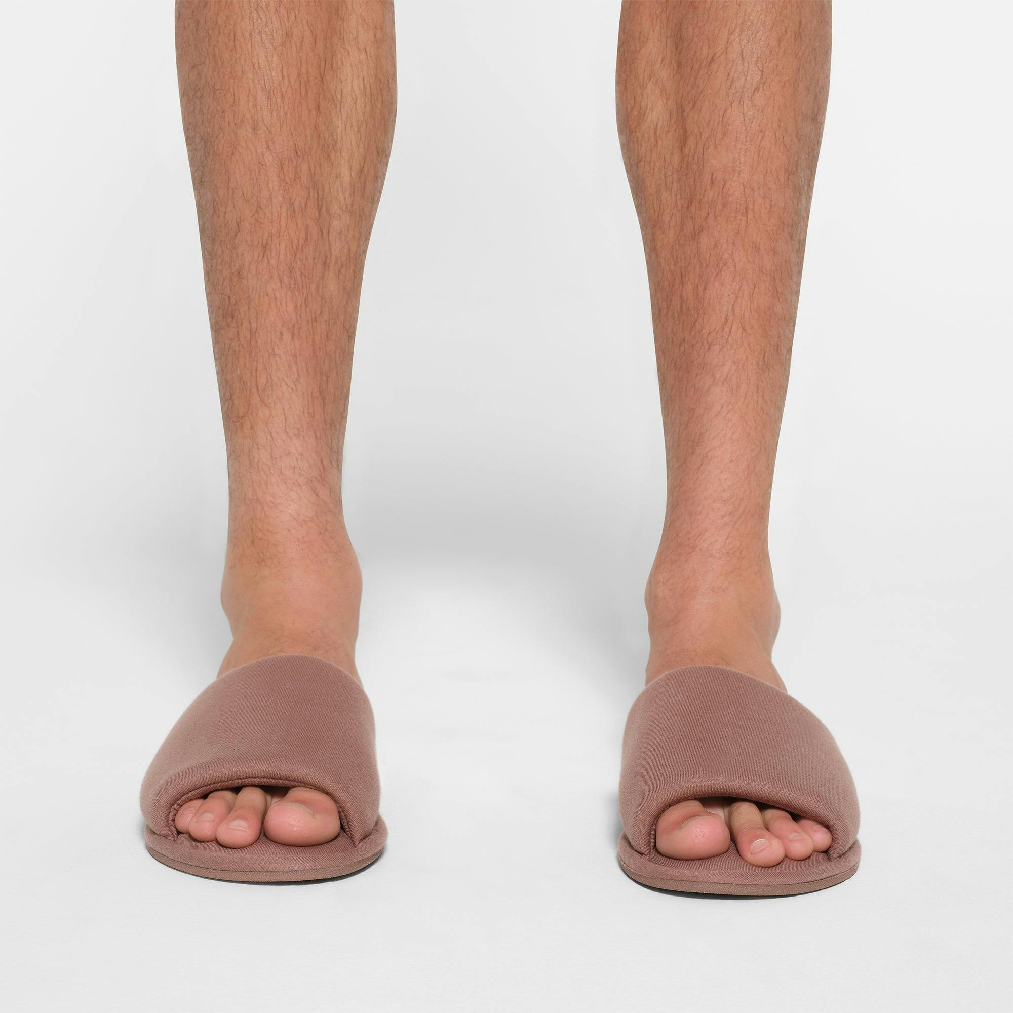 MENS COTTON SLIPPER | UMBER Product Image