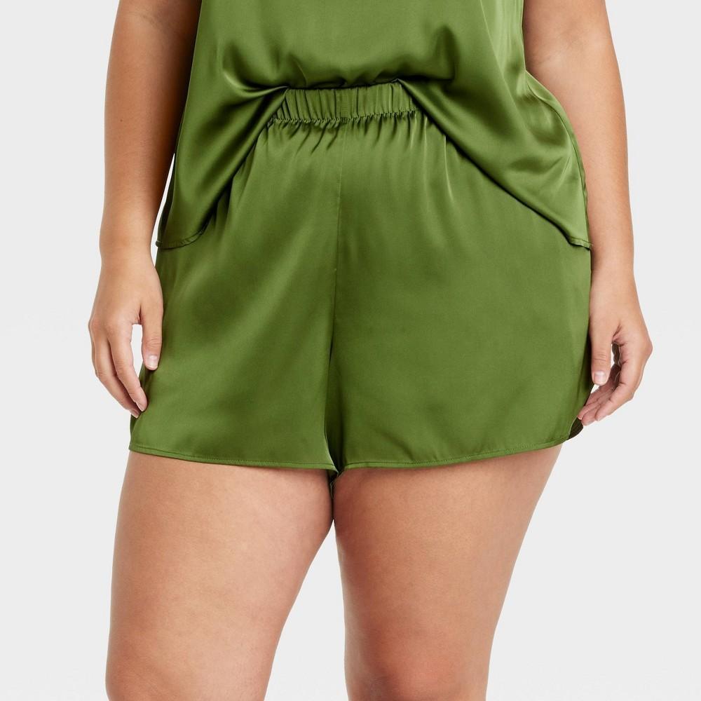 Womens Satin Shorts - Auden 4X Product Image