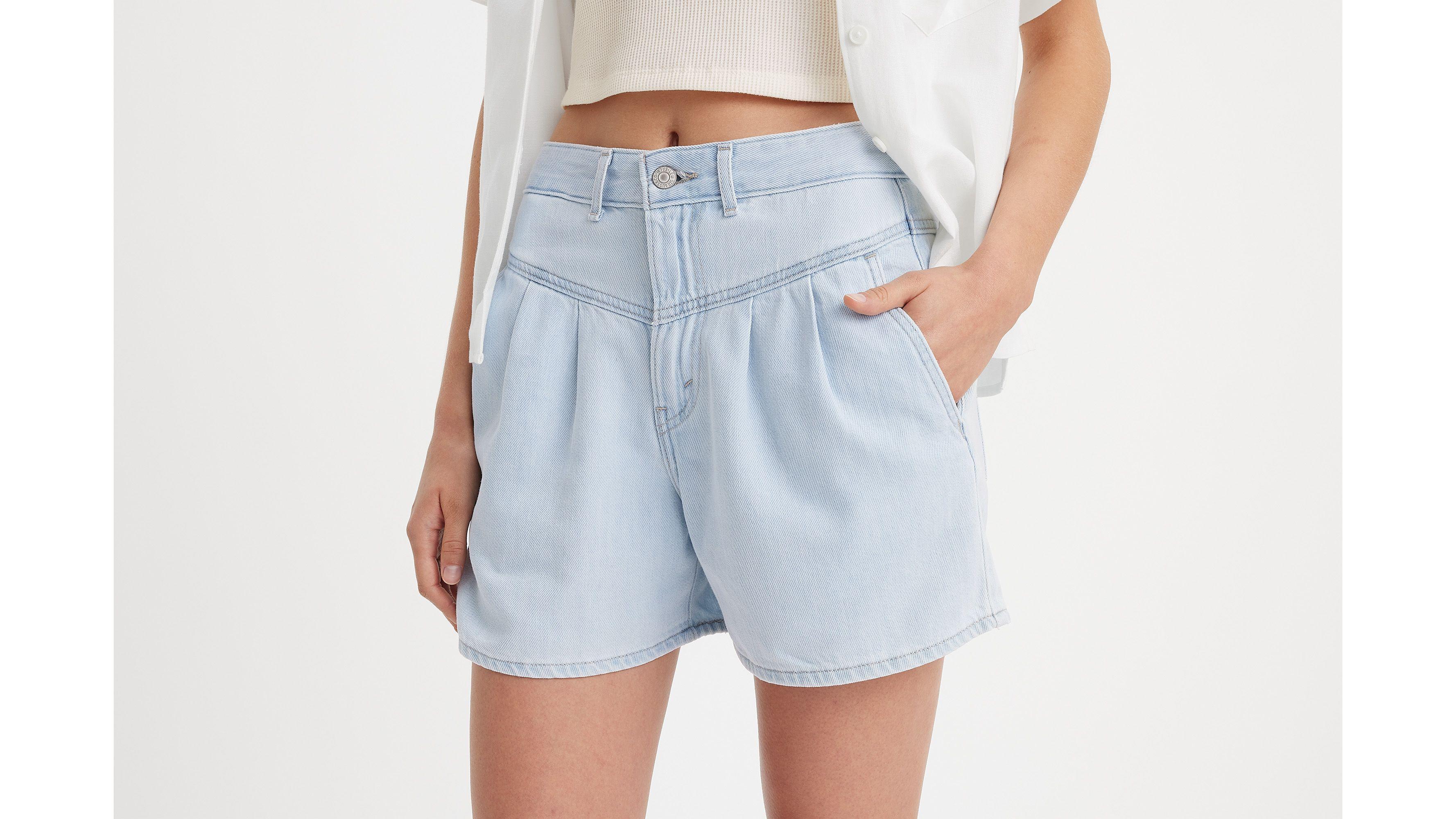 Levis Mom Featherweight Womens Shorts Product Image