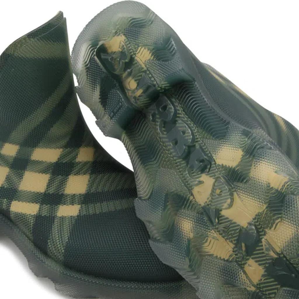 BURBERRY Marsh Checkered Round In Primrose Ip Check Product Image