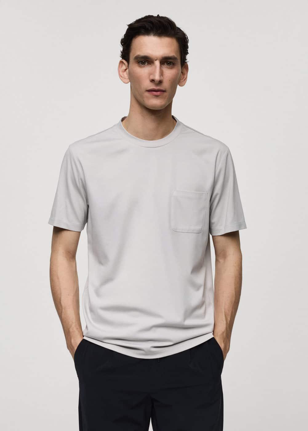 MANGO MAN - Slim fit t-shirt with pocket ice greyMen Product Image