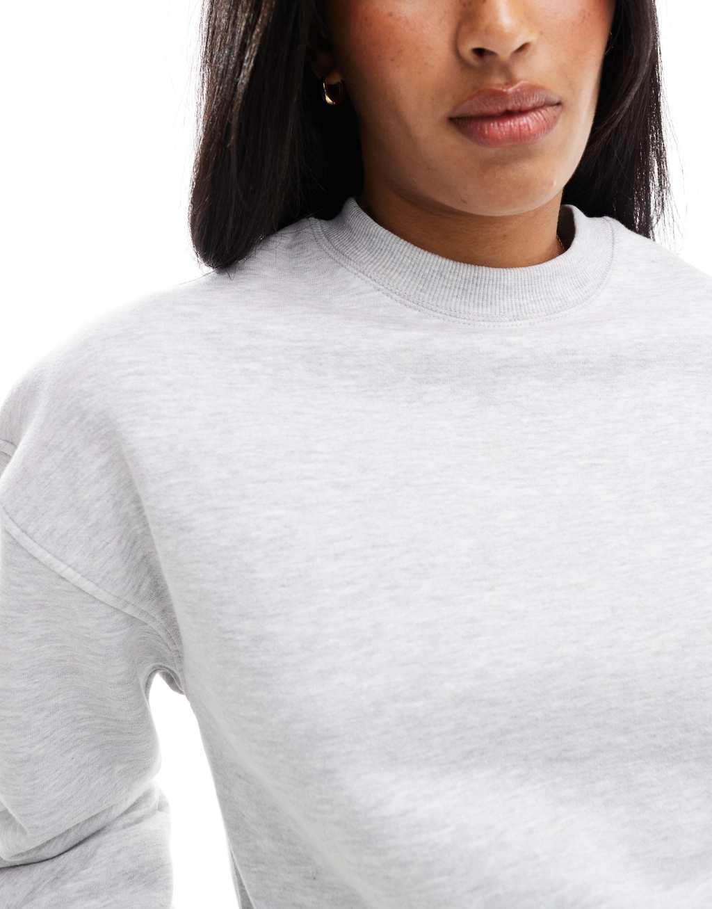 Pull&Bear boxy sweater in light gray Product Image