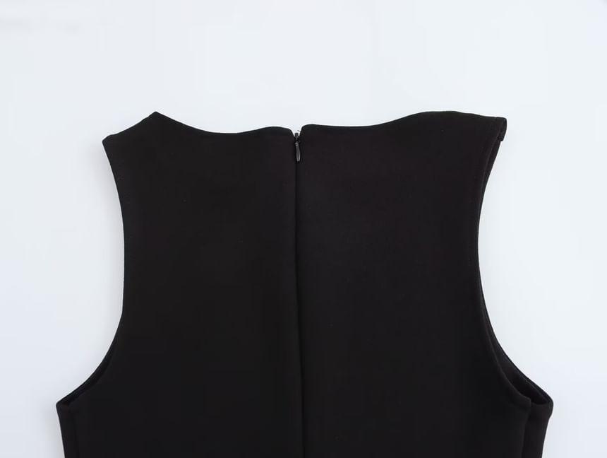 Sleeveless Boat Neck Plain Cutout Mini A-Line Dress Product Image