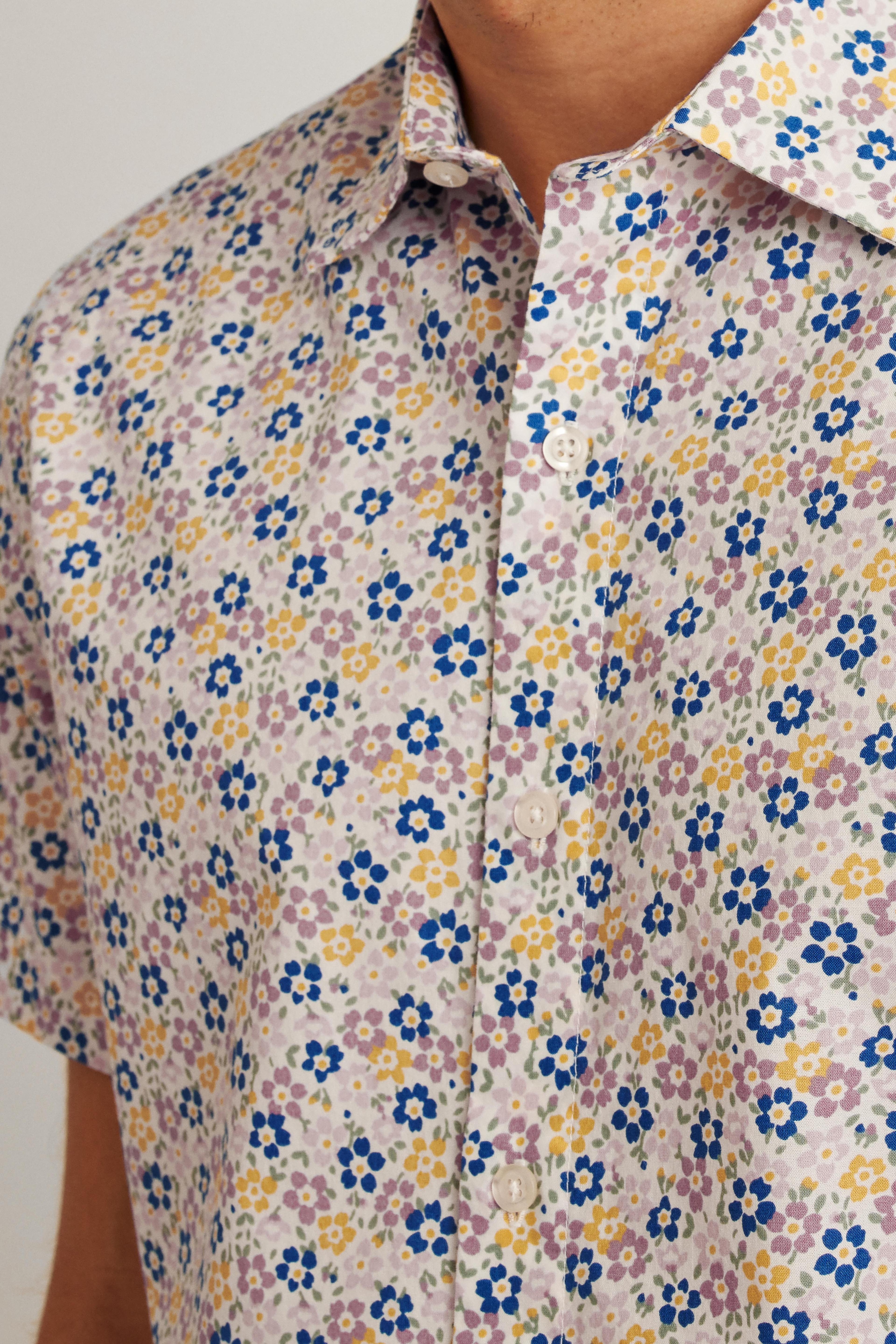 Riviera Short Sleeve Shirt Product Image