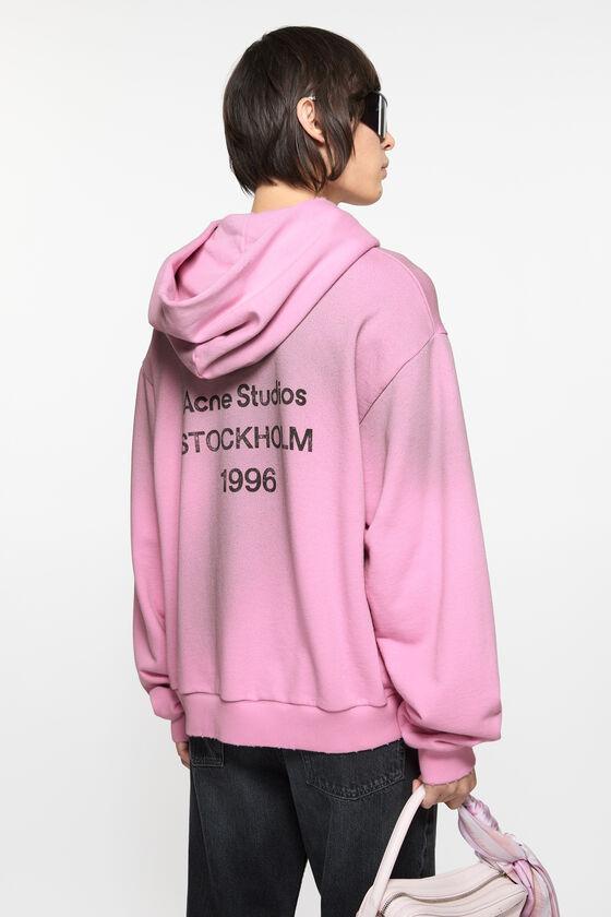 Logo hooded sweater Product Image