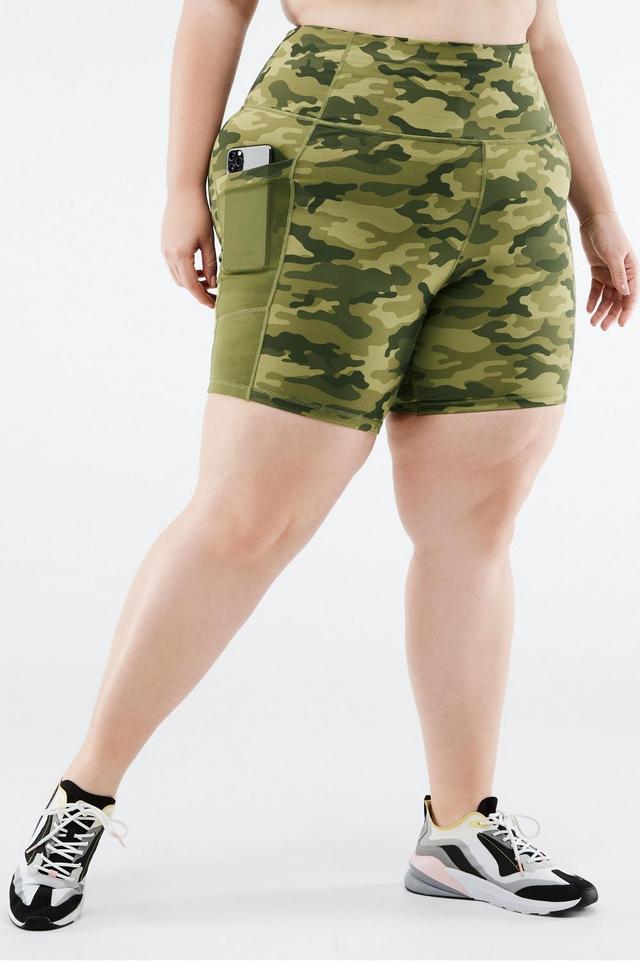 Fabletics On-The-Go High-Waisted 6 Short Womens Faded Olive Camo plus Size 4X Product Image