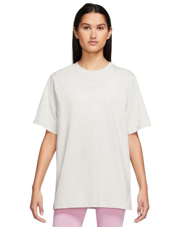 Women's Nike Sportswear Essential T-Shirt Product Image