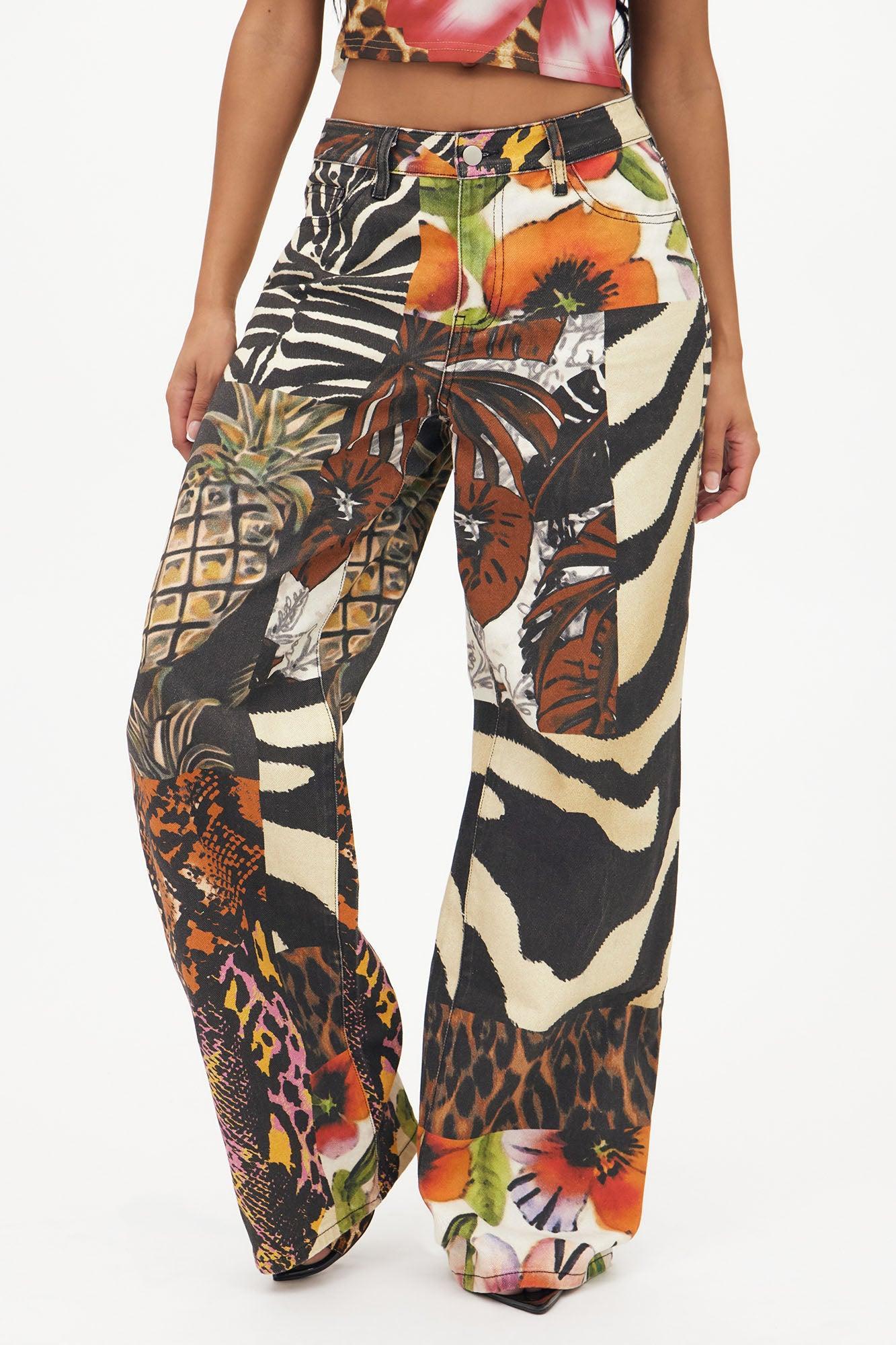 Miami Mood Printed Baggy Jeans - Brown/combo Product Image