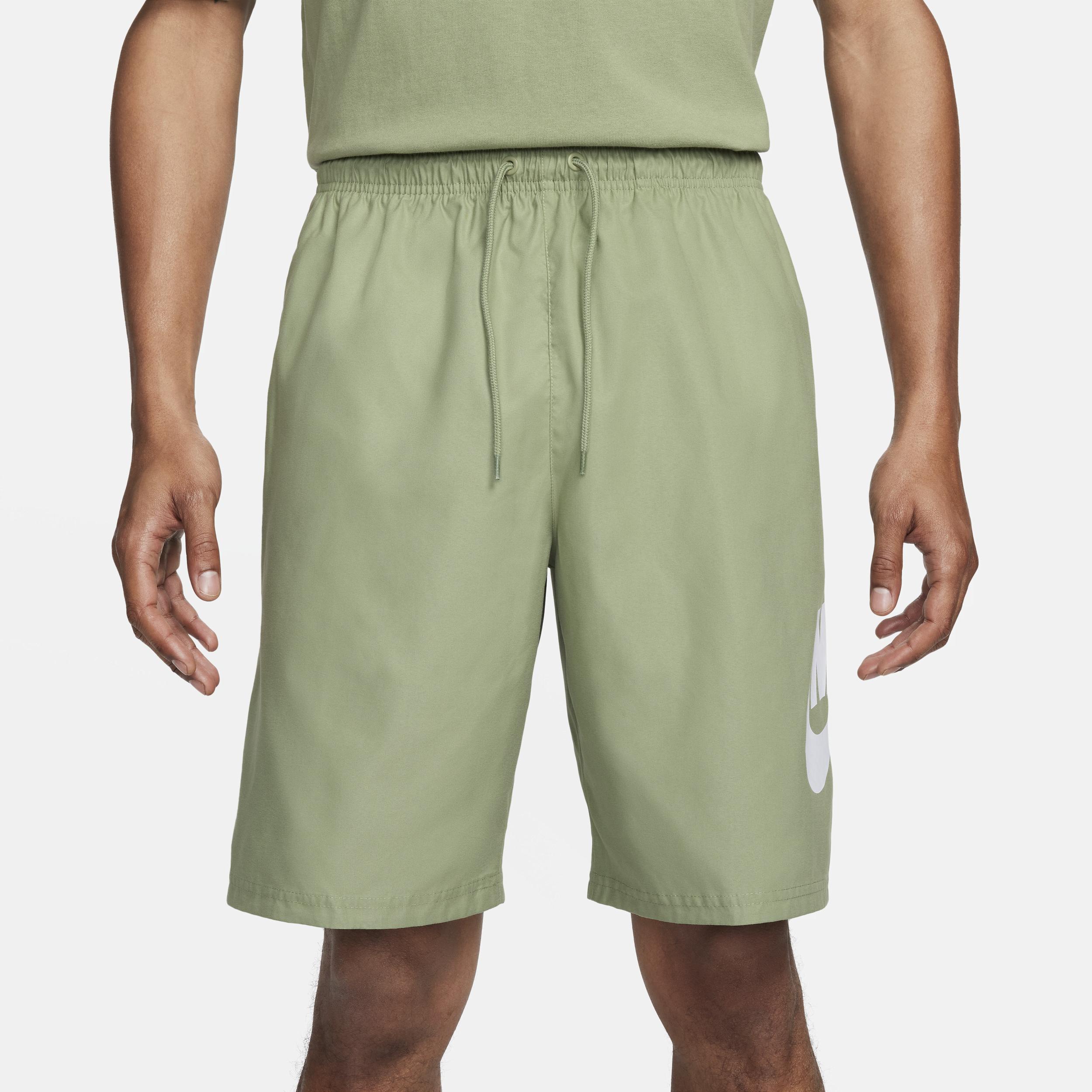 Nike Men's Club Woven Shorts Product Image