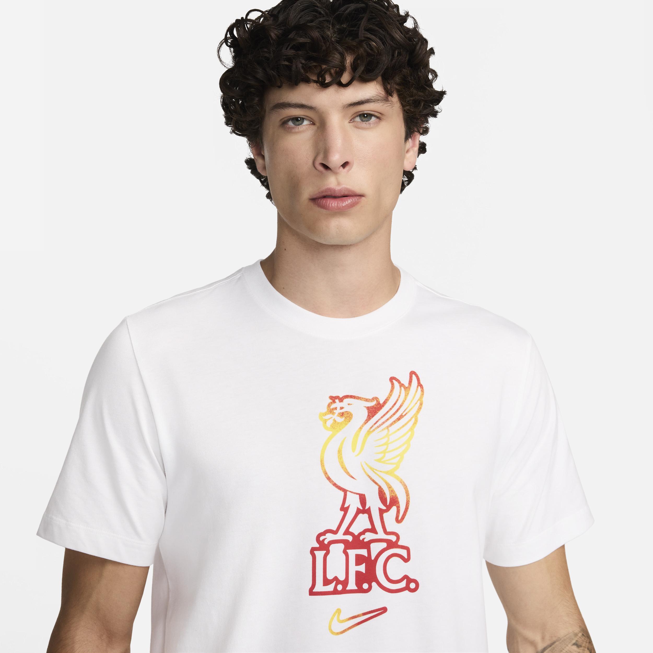 Liverpool FC Nike Men's Soccer T-Shirt Product Image