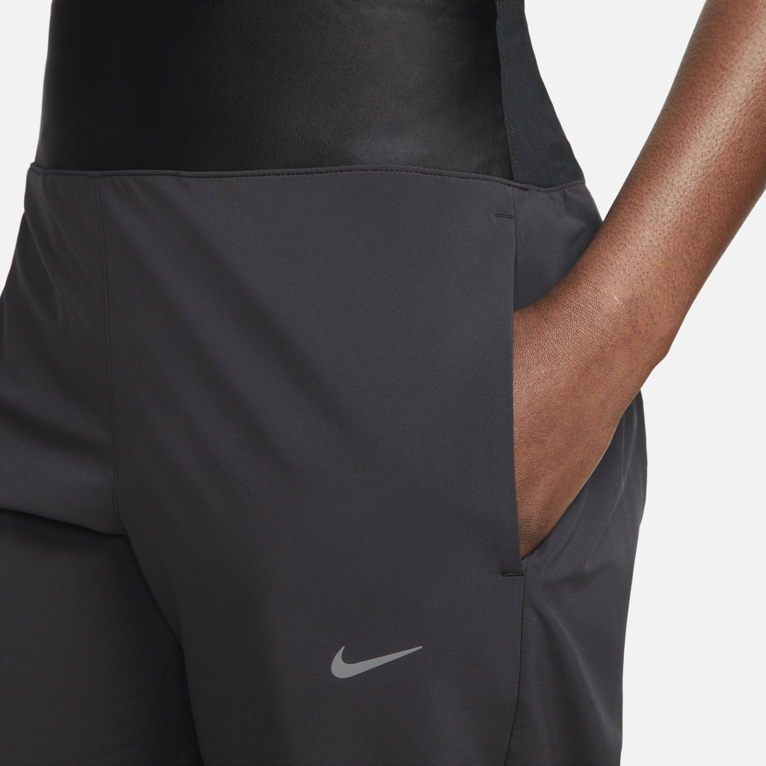 Nike Dri-FIT Swift Women's Mid-Rise Running Pants Product Image