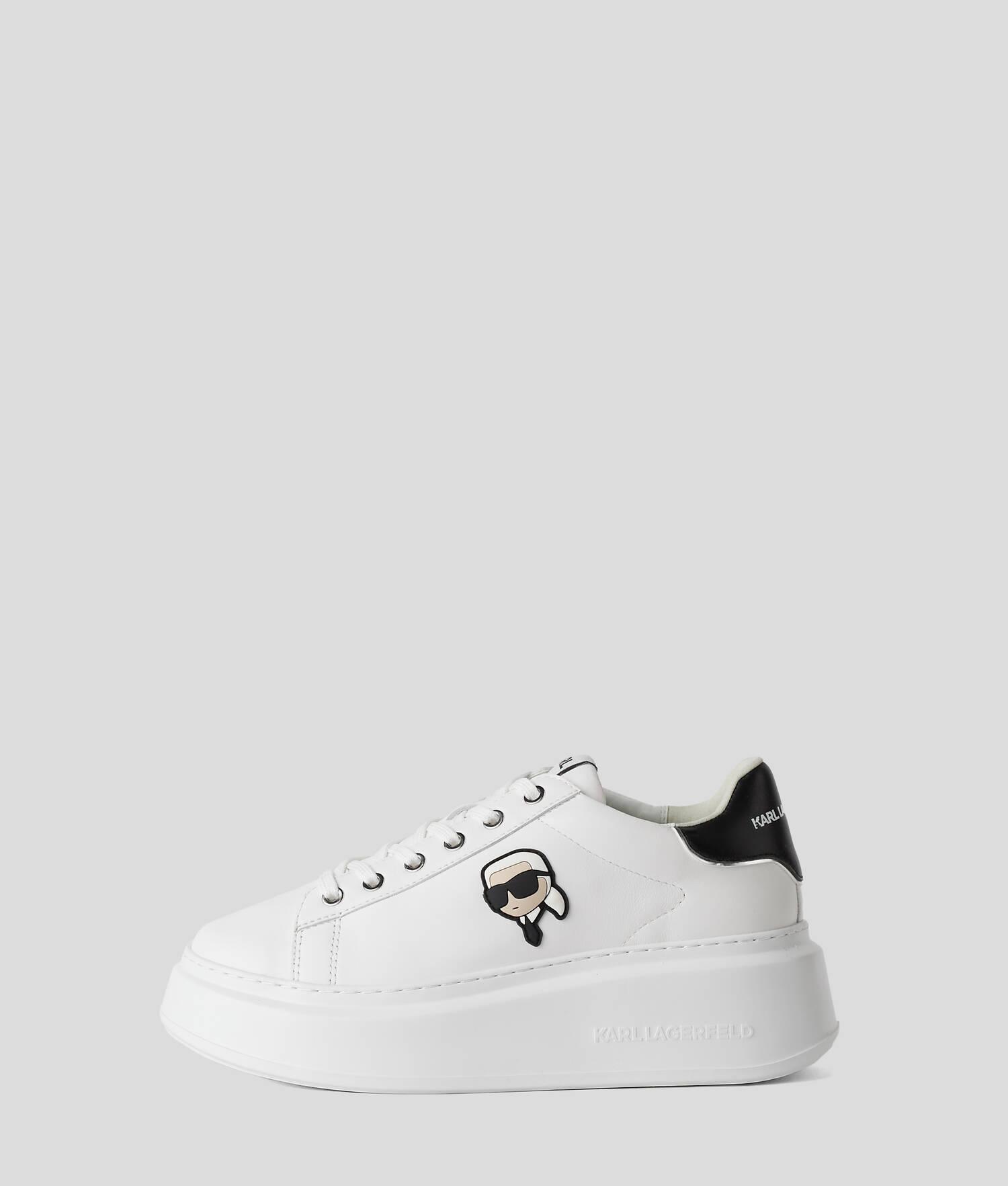 IKON NFT KAPRI SNEAKERS Product Image