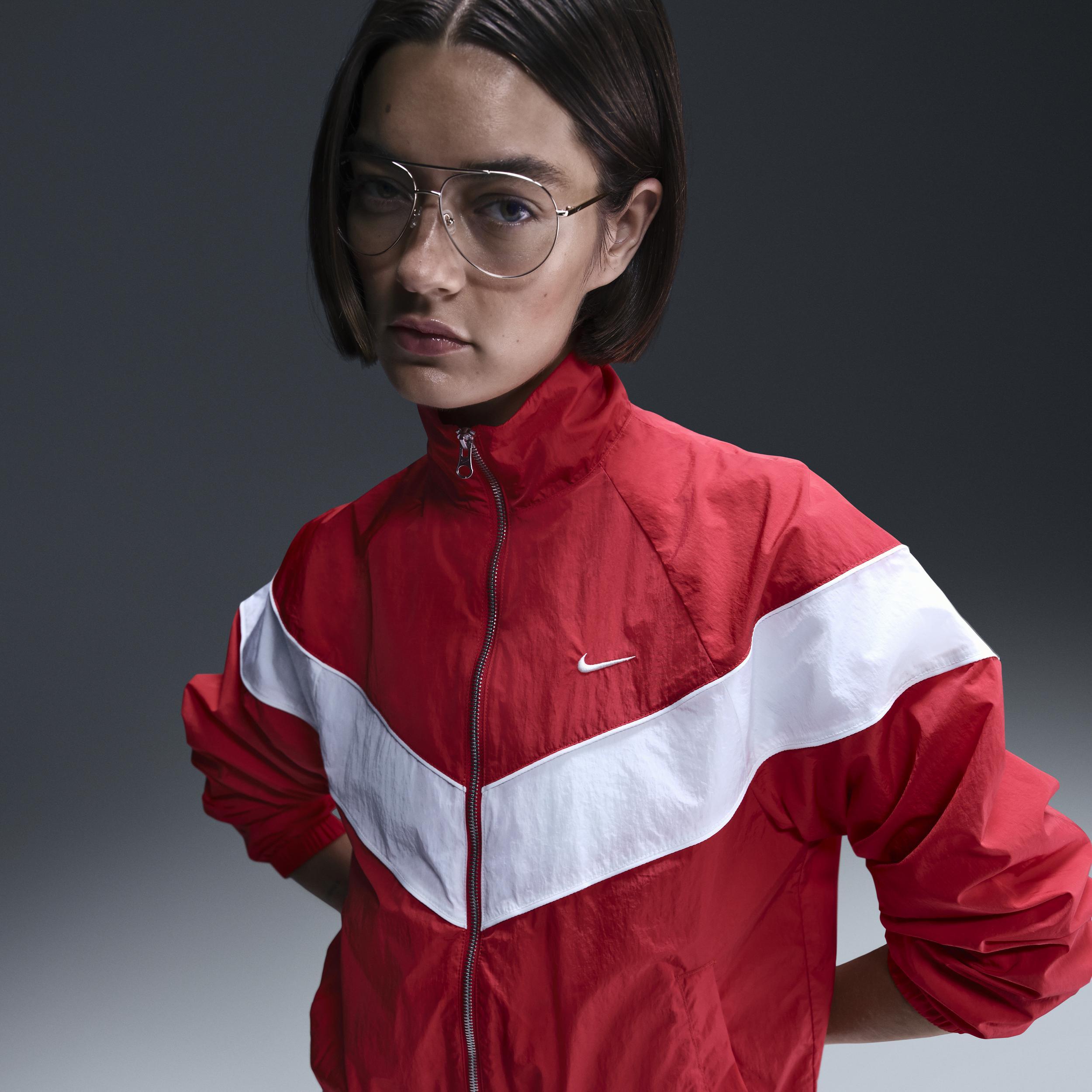 Nike Womens Windrunner Loose UV Woven Full-Zip Jacket Product Image