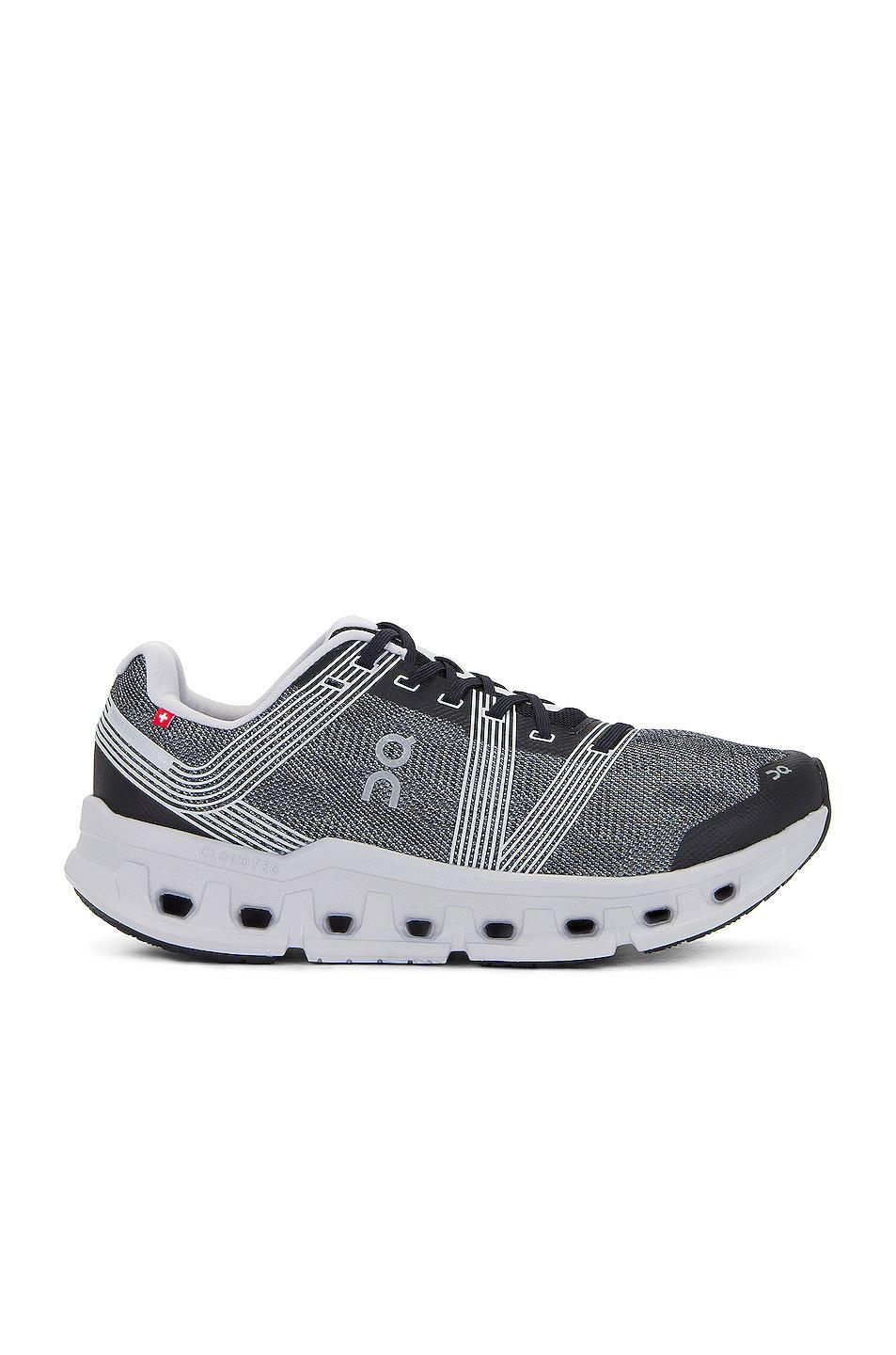 On Cloudgo in Grey. Size 10.5, 11, 12, 8, 9, 9.5. Product Image