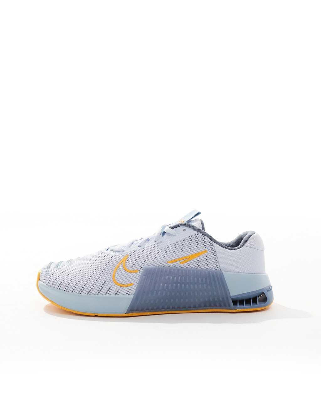 Nike Training Metcon 9 sneakers in gray and orange Product Image