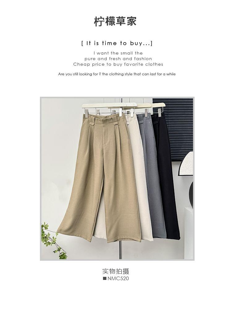 Pleated Wide-Leg Slacks Product Image