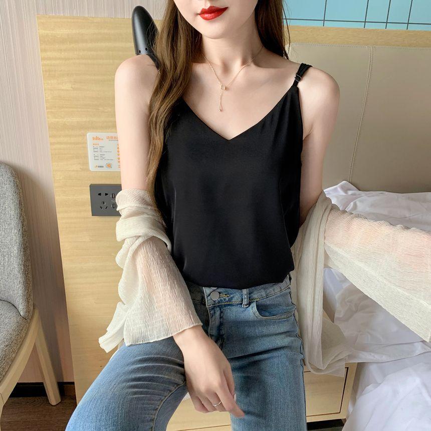 Sleeveless Plain Chiffon Top product image