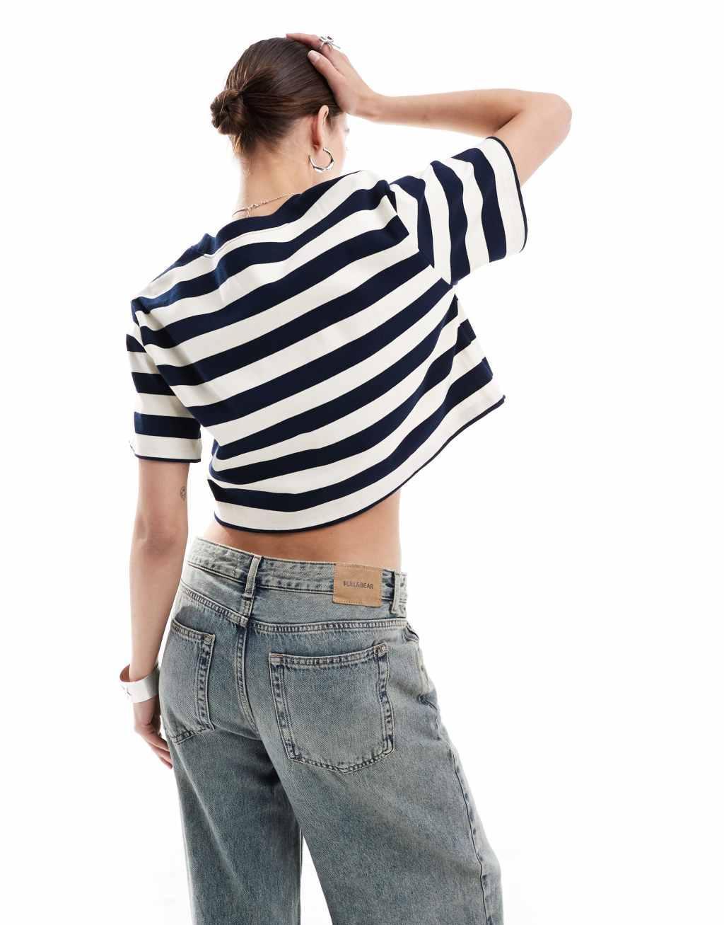 Urban Revivo cropped nautical t-shirt in navy and white Product Image