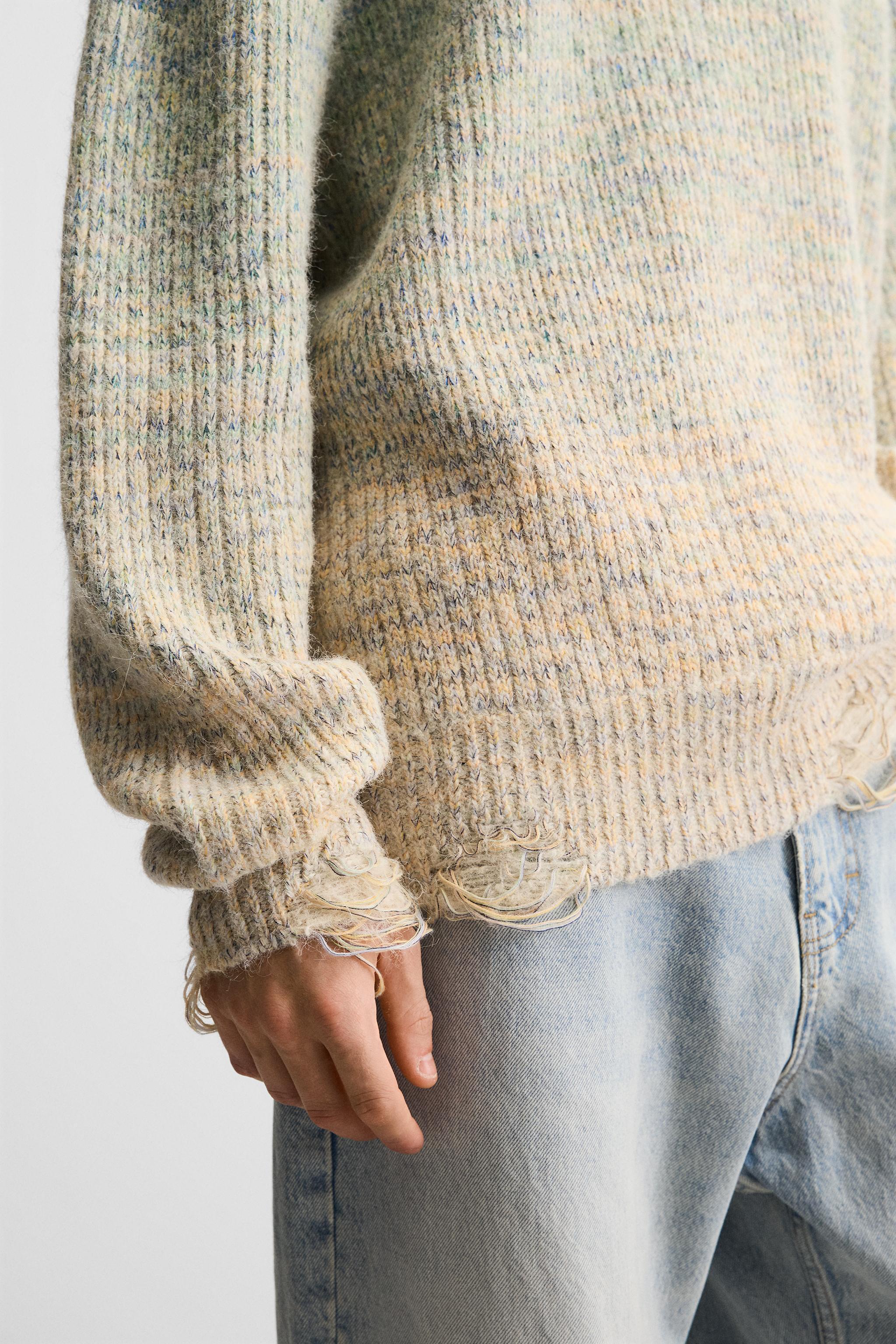 CONTRASTING BUTTONHOLE TWIST TEXTURED SWEATER Product Image