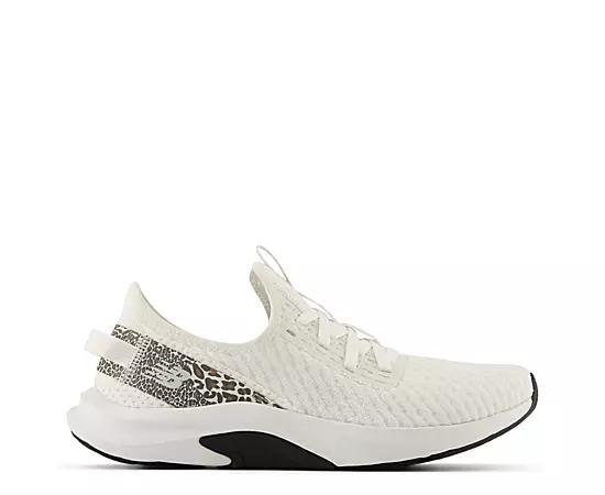 New Balance DynaSoft Nergize Sport V2 Womens Shoes Product Image