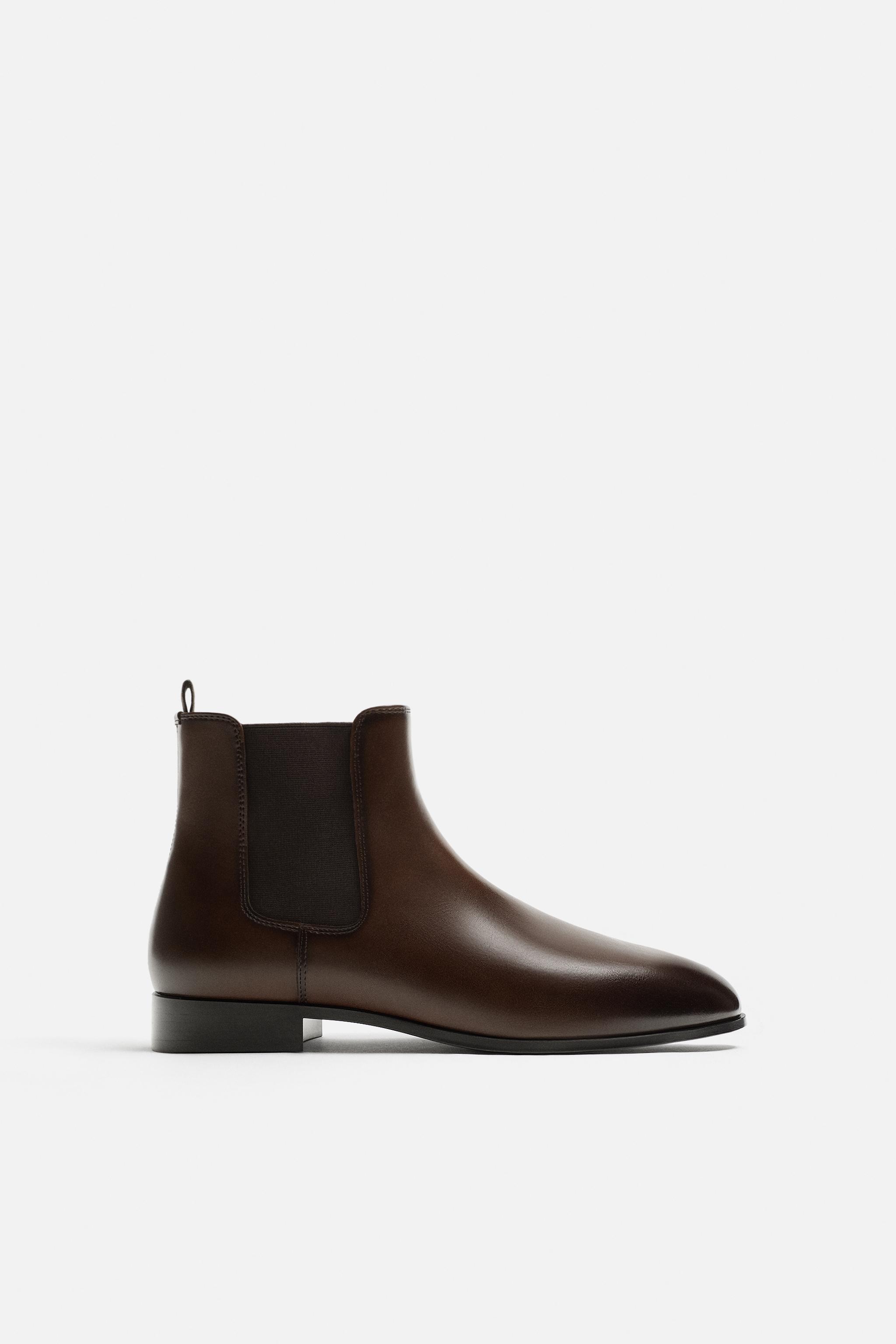 CHELSEA BOOTS Product Image