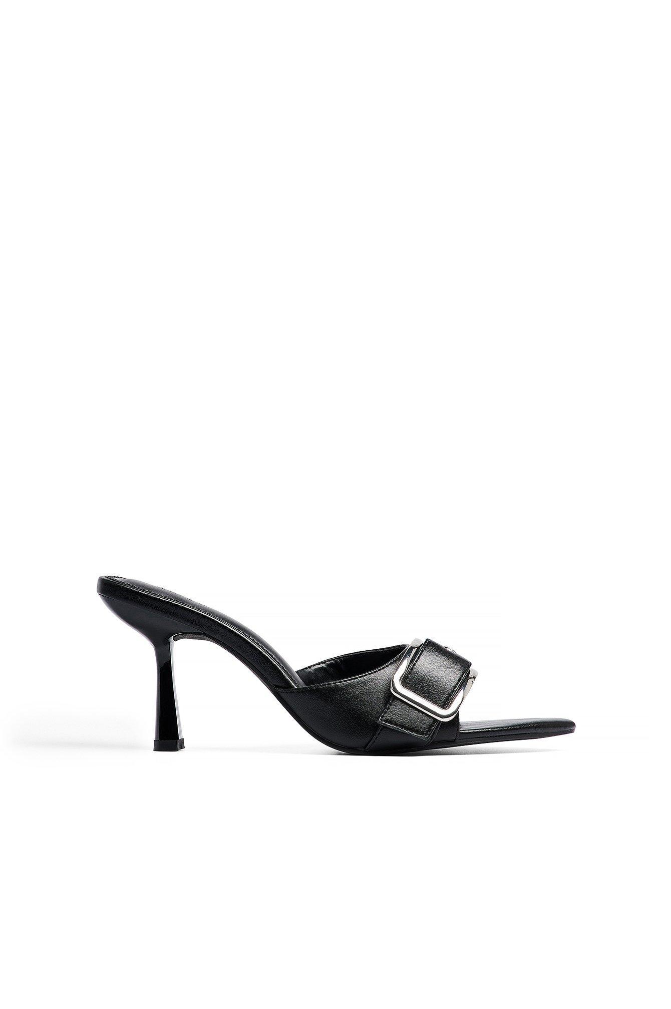 Pointy Toe Buckle Detail Heels Product Image