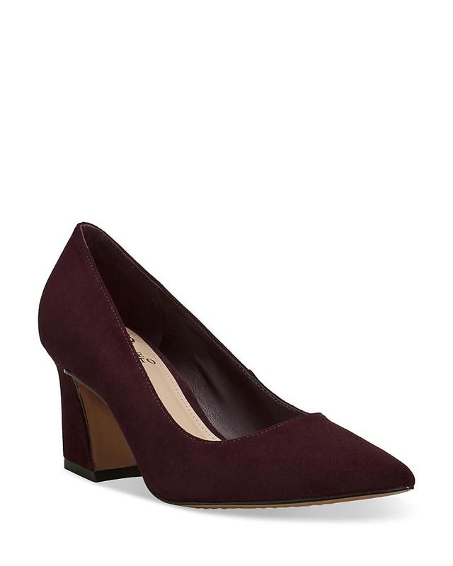 Vince Camuto Womens Hailenda Slip On Pointed Toe Pumps Product Image