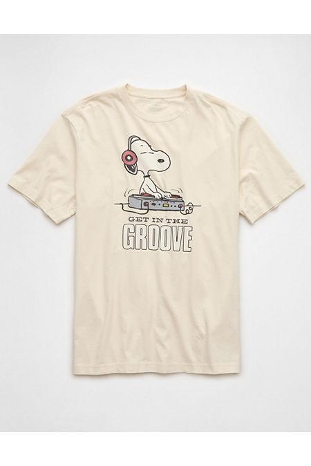 AE Snoopy Graphic T-Shirt Men's Product Image