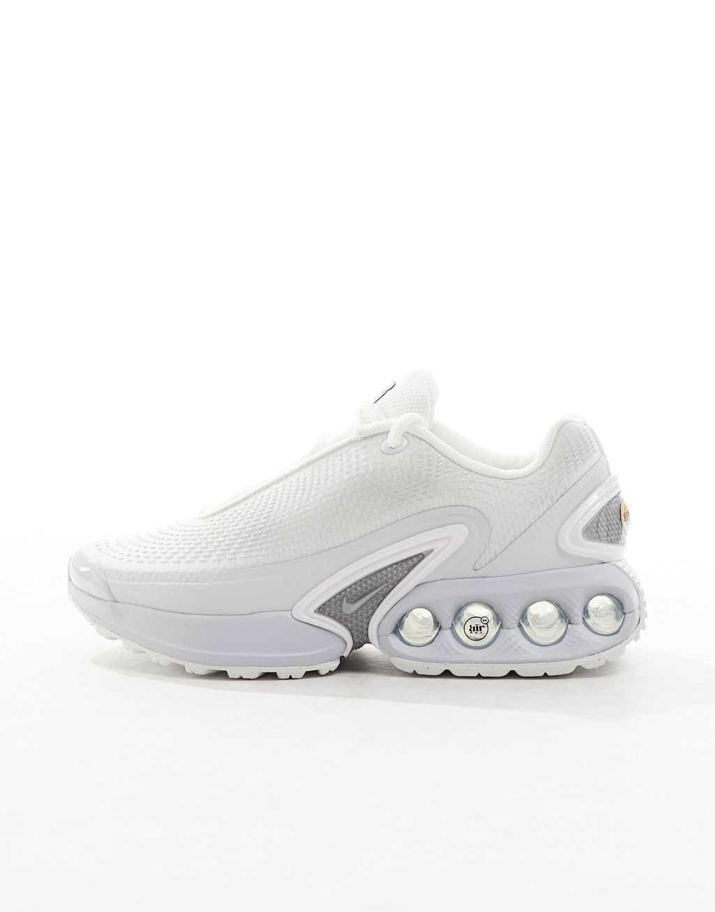 Nike Air Max DN unisex sneakers in white and silver Product Image