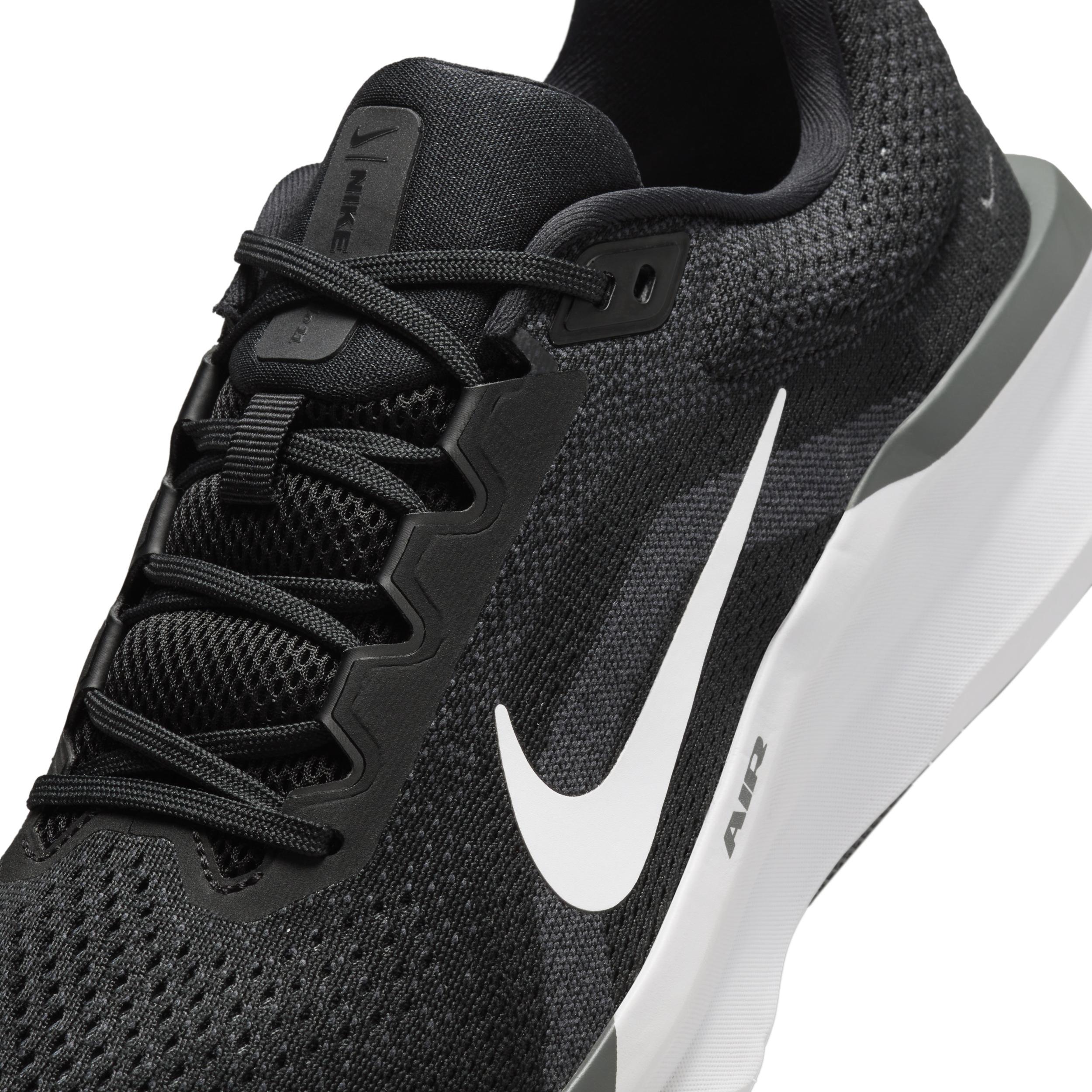 Nike Mens Nike Air Winflow 11 - Mens Shoes White/Black/Anthracite Product Image