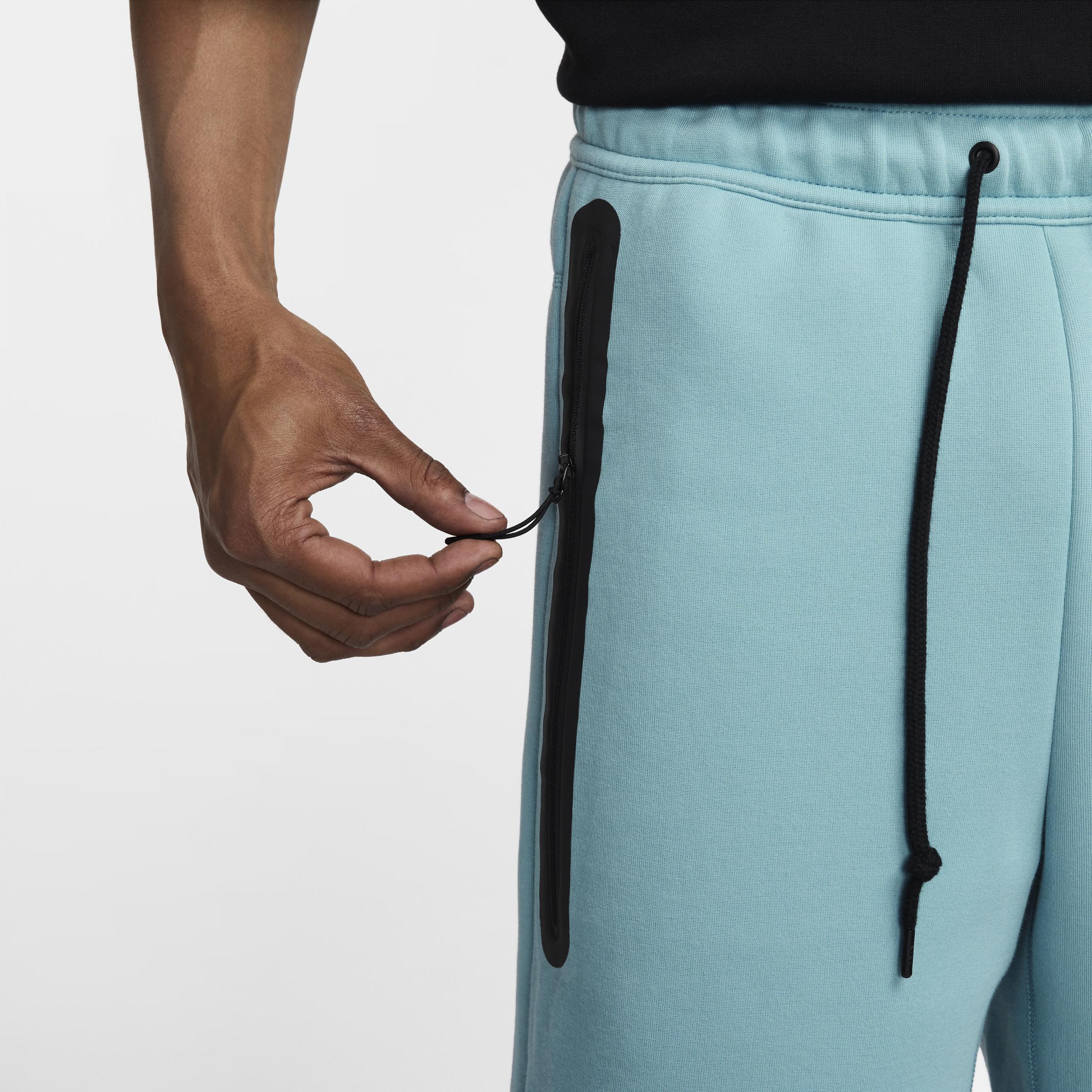 Men's Nike Sportswear Tech Fleece Shorts Product Image