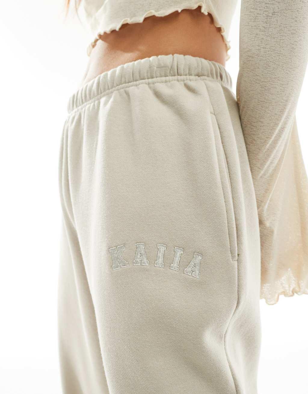 Kaiia Petite cuffed sweatpants in stone Product Image