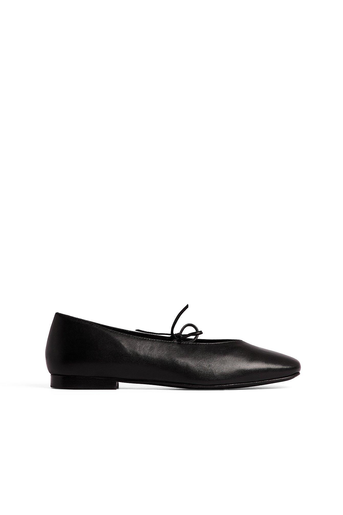 Leather Thin Bow Ballerinas Product Image