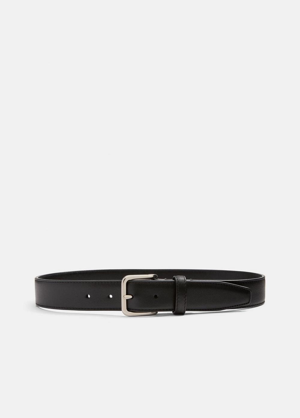 Women's Classic Leather Belt Product Image