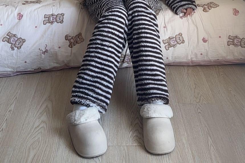 Striped Fleece Pajama Set Product Image