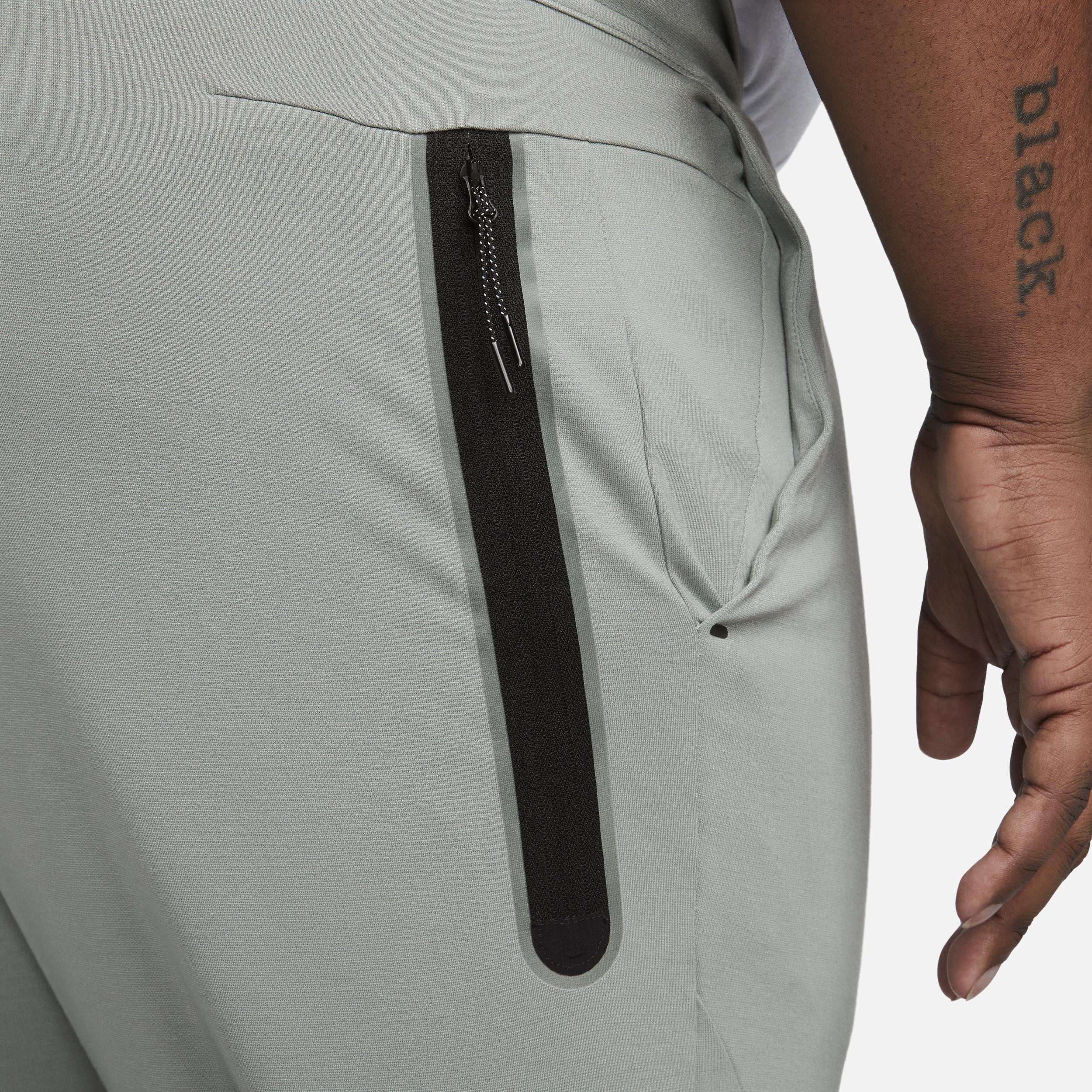 Nike Tech Essentials Joggers Product Image