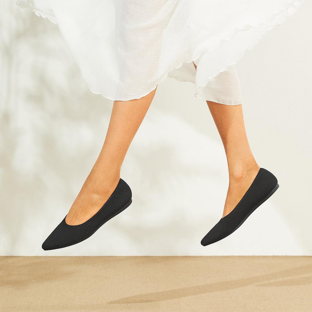 Pointed-Toe Ballet Flats (Aria 5°) Product Image