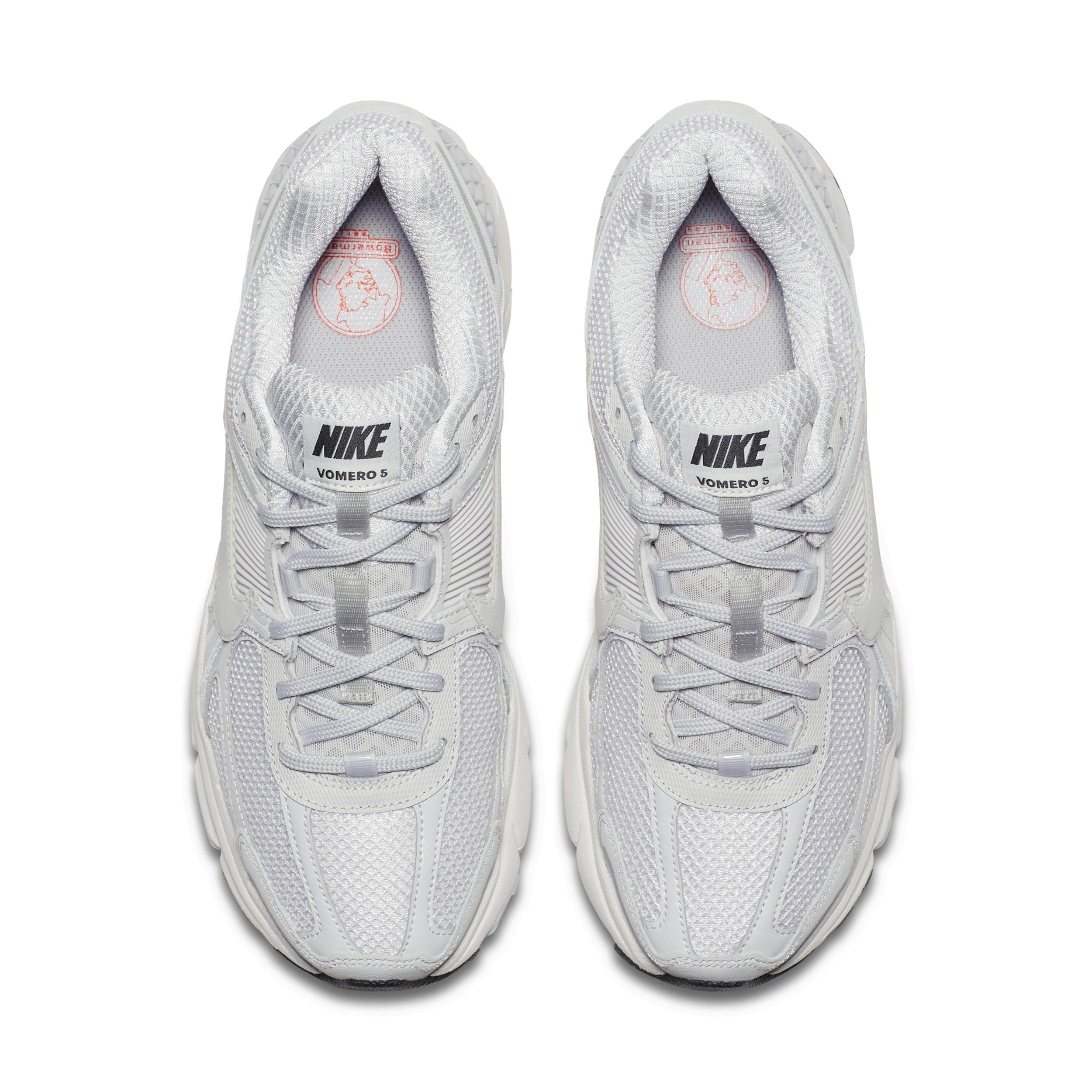 Nike Mens Vomero 5 Shoes Product Image