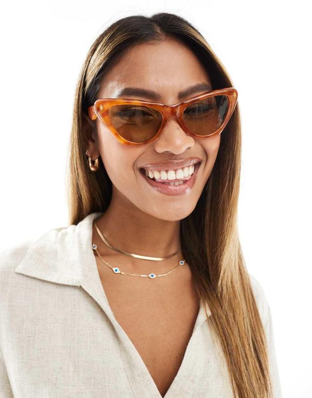 AIRE linea cat eye sunglasses in vintage tort Product Image